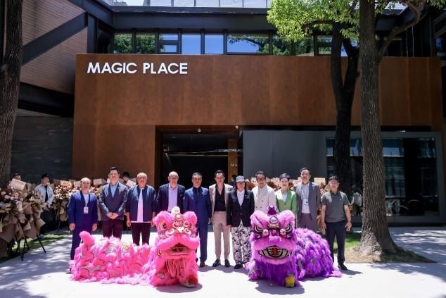 MAGIC PLACE办公生活体验馆盛装启幕 | 匠心筑梦，照鉴未来，美稷引领办公美学生活新时尚