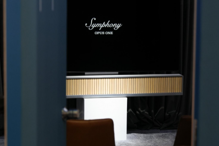 聚焦2025CES：丹拿Symphony Opus One塑造未来家庭影音新体验