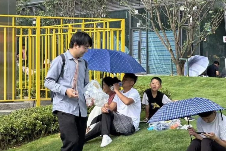 昆明装修公司·木菲筑家 让爱成长·木菲装饰·高考爱心助力 | 22年坚守品质，为梦想护航！