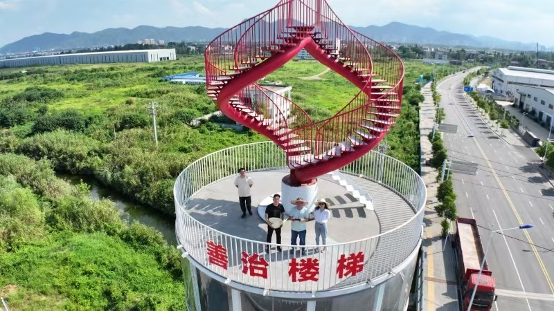 善治楼梯:以异形雕塑楼梯重塑空间地标,用源头实力定义结构美学新高度