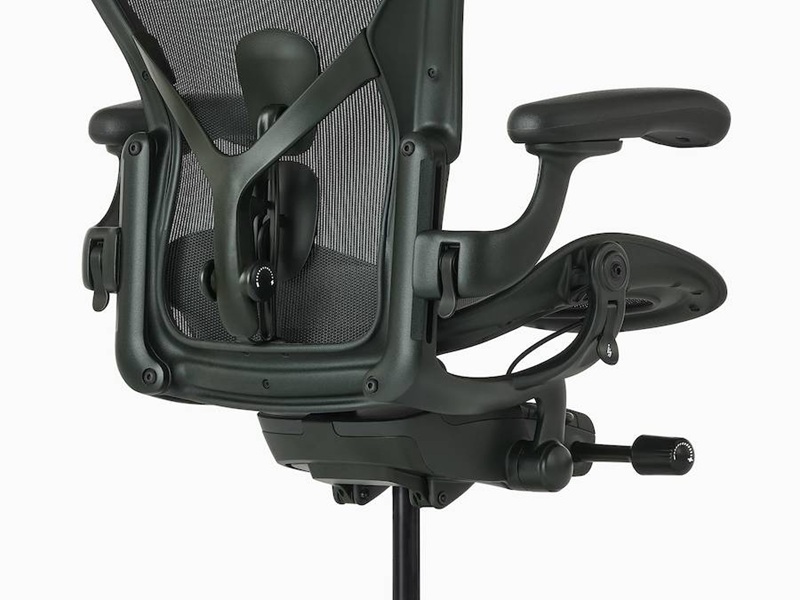 Herman Miller｜Aeron：从三种尺寸开始，回应每个人的身体需求